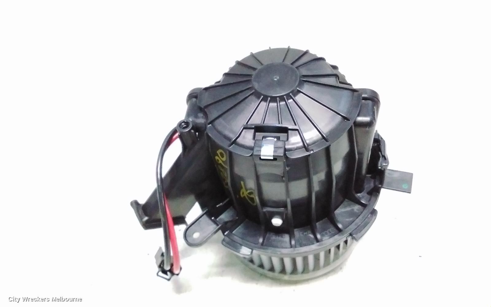 PORSCHE MACAN HEATER FAN MOTOR, 95B, 06/2014 ONWARDS - Image 1