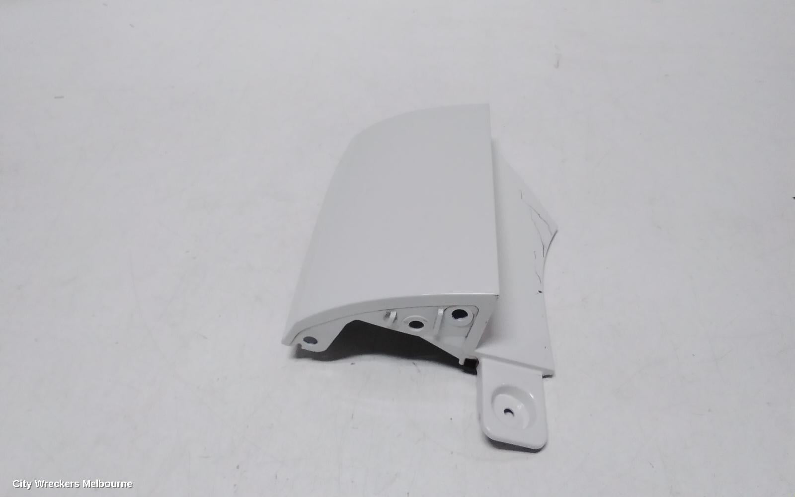 HYUNDAI STARIA, US4, 04/2021 ONWARDS, FILLER PANEL ~ COVER UNDER TAILLIGHT : 114253 - Image 1