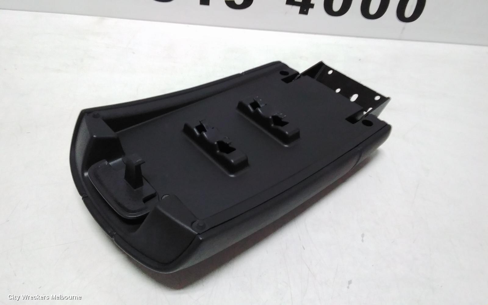 NISSAN XTRAIL CONSOLE, T32, 02/2014 ONWARDS - Image 3