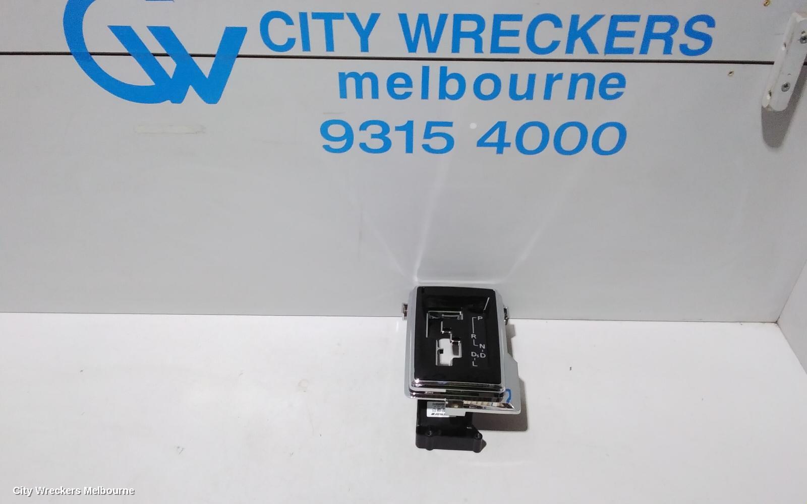 MITSUBISHI ASX, 05/2010 ONWARDS, GEAR SHIFTER SUROUND: 82489 - Image 1