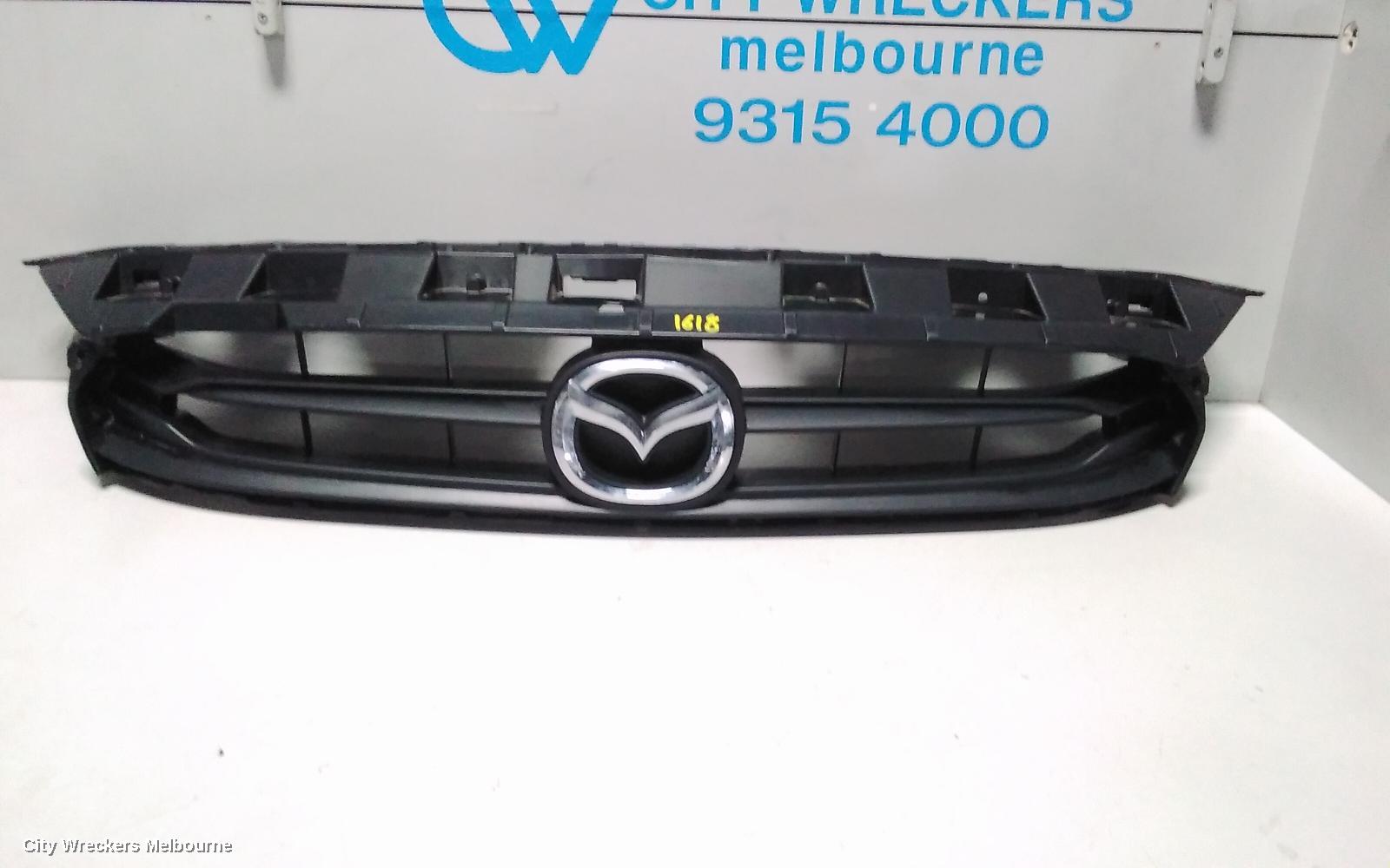 MAZDA 2 GRILLE, RADIATOR GRILLE, DJ, GENKI, UPPER-COLOUR CODED, 09/2014 - 10/2019 - Image 2