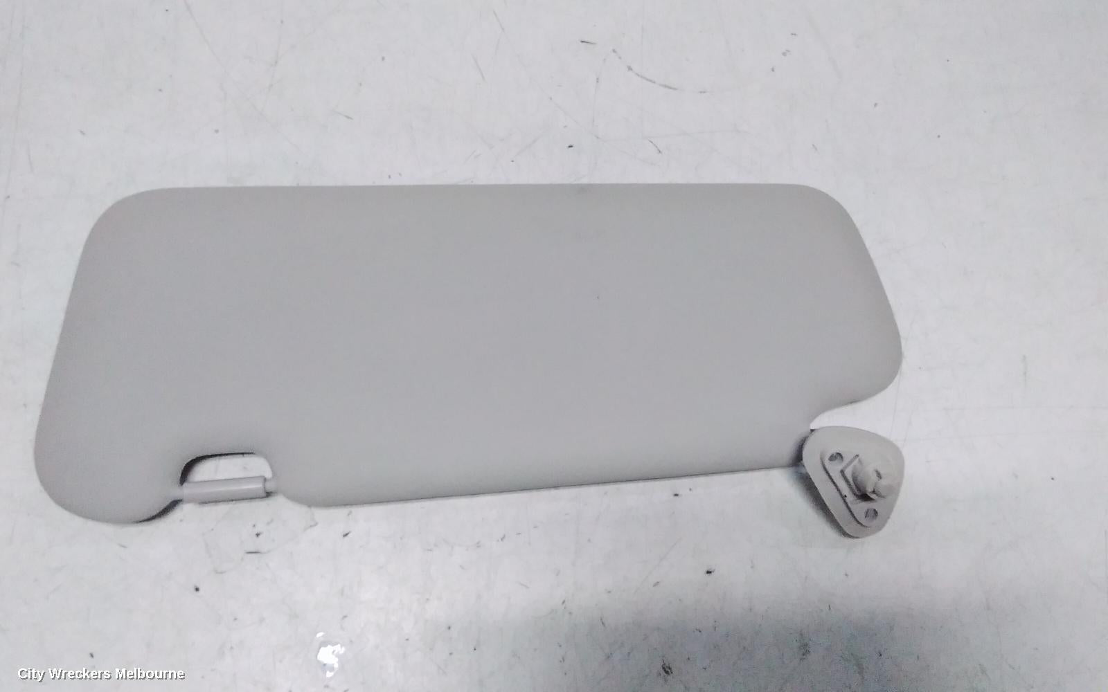 GREAT WALL CANNON UTE SUNVISOR, NPW, RH SIDE, 09/2020 ONWARDS - Image 1