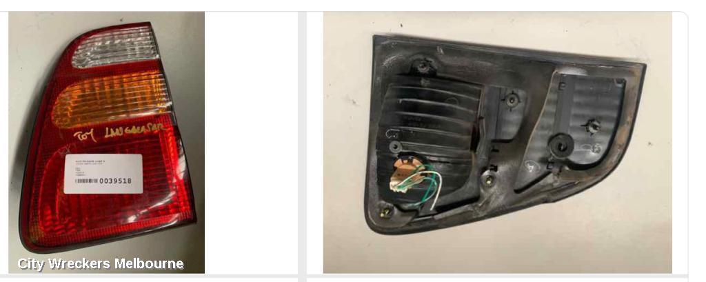 TOYOTA LANDCRUISER REAR GARNISH, 100 SERIES, TAILGATE LAMP (RH SIDE), 01/1998 - 08/2002 - Image 1