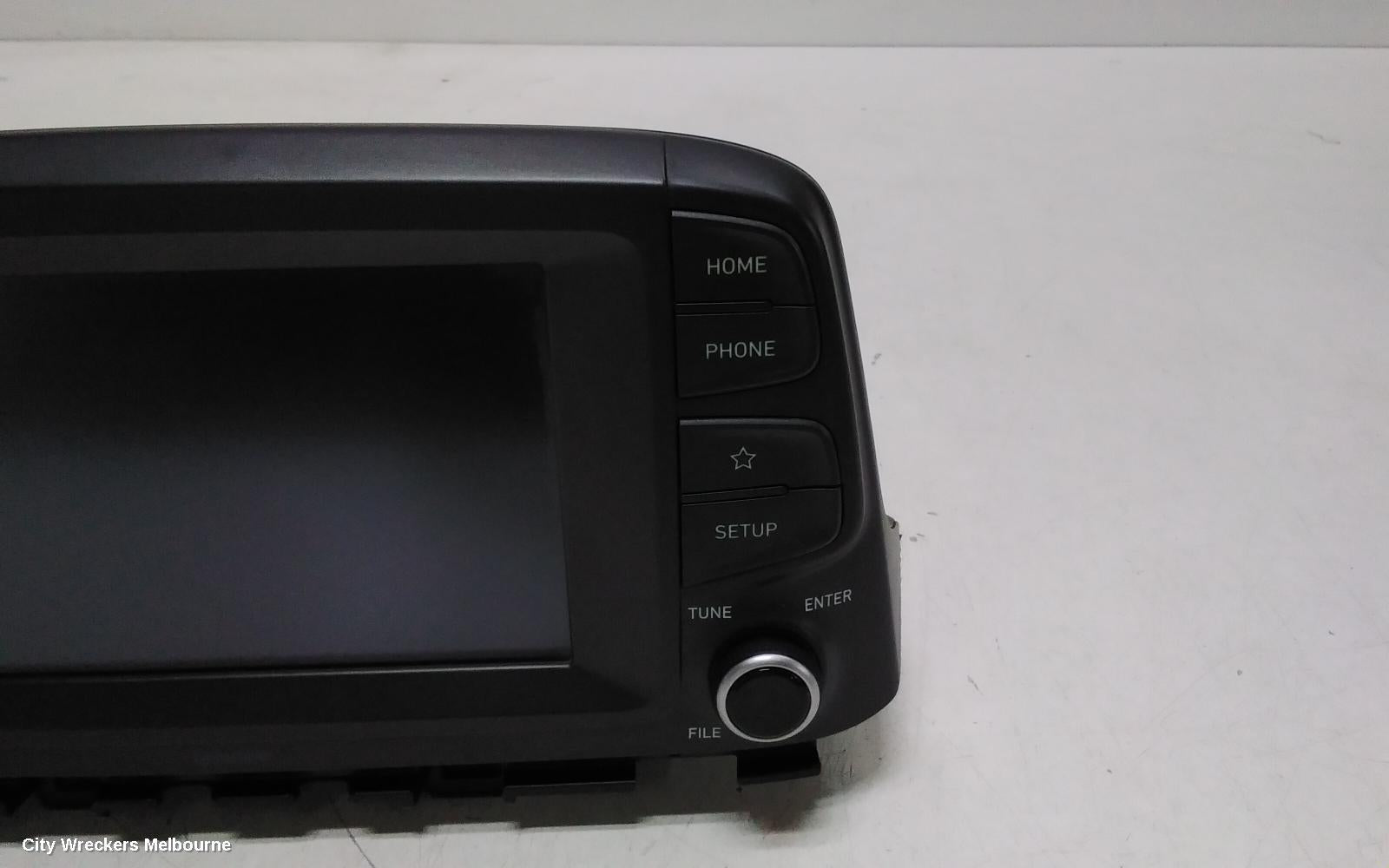 HYUNDAI KONA RADIO/CD/DVD/SAT/TV, DISPLAY UNIT, 7 IN, OS, 09/2017 ONWARDS 10/2020 - Image 3