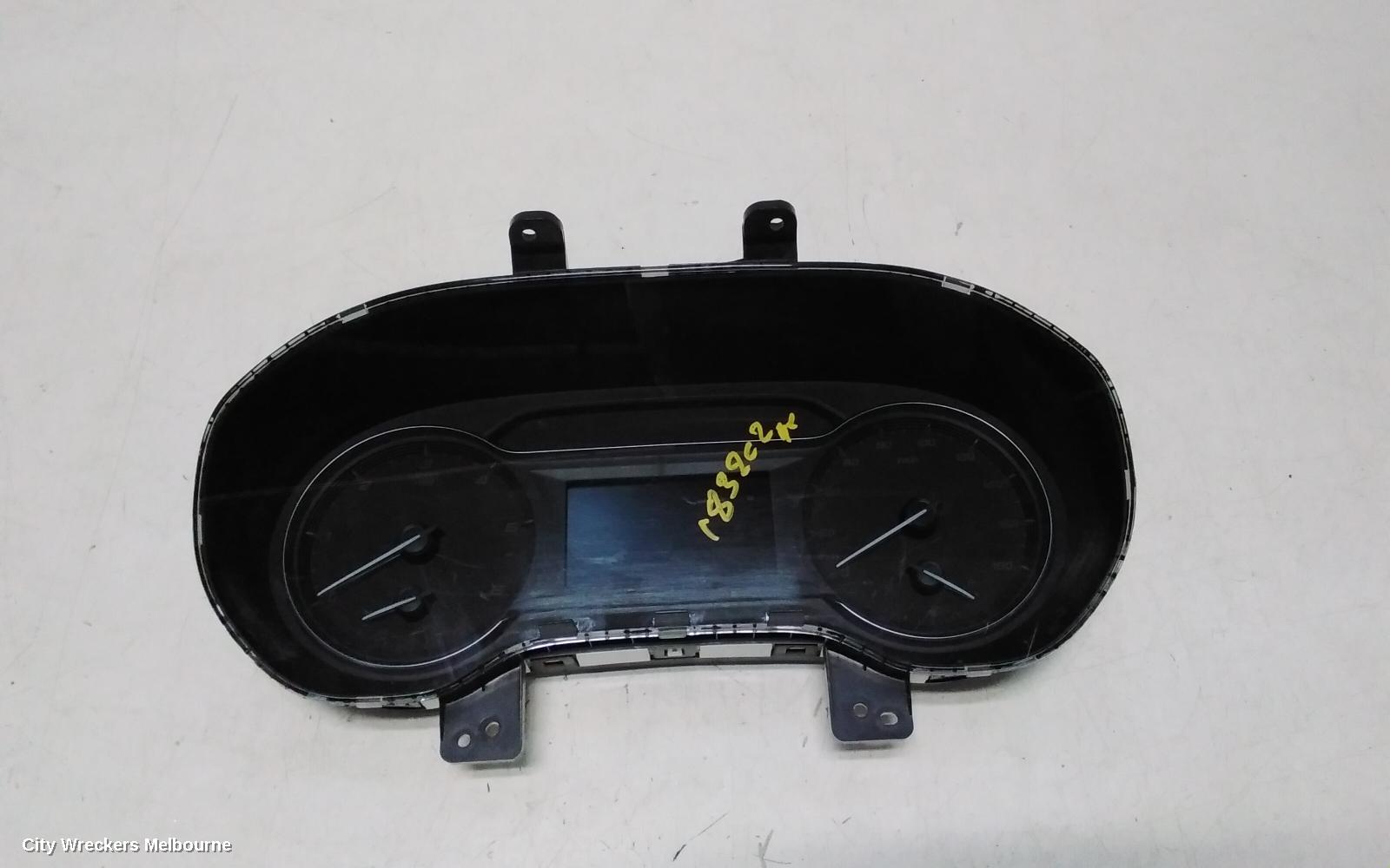 LDV DELIVER 9 INSTRUMENT CLUSTER, DISPLAY CLUSTER, AUTO T/M, 07/2020 ONWARDS - Image 1