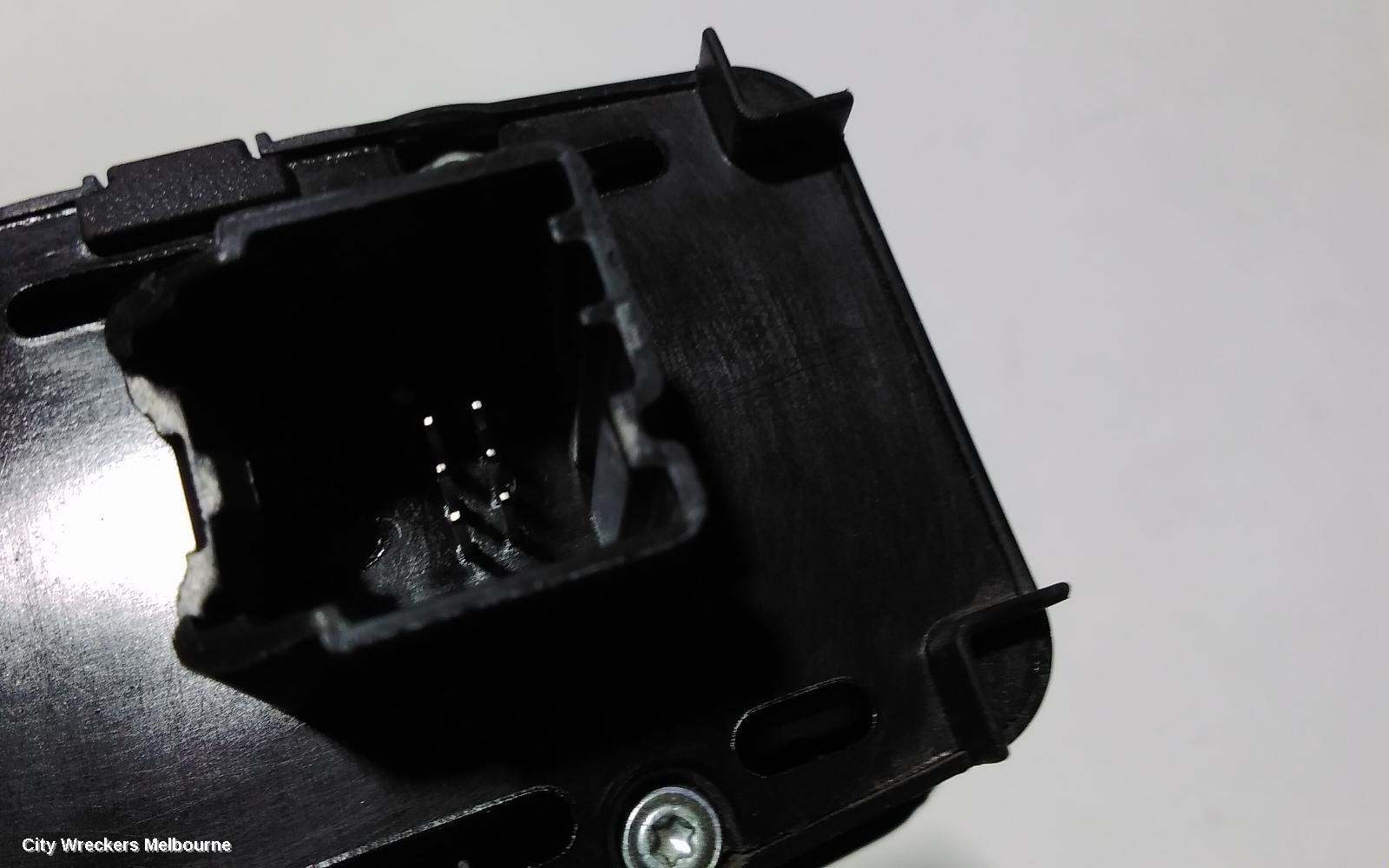 JEEP CHEROKEE PWR DR WIND SWITCH, LH FRONT, KL, 02/2014 ONWARDS - Image 3