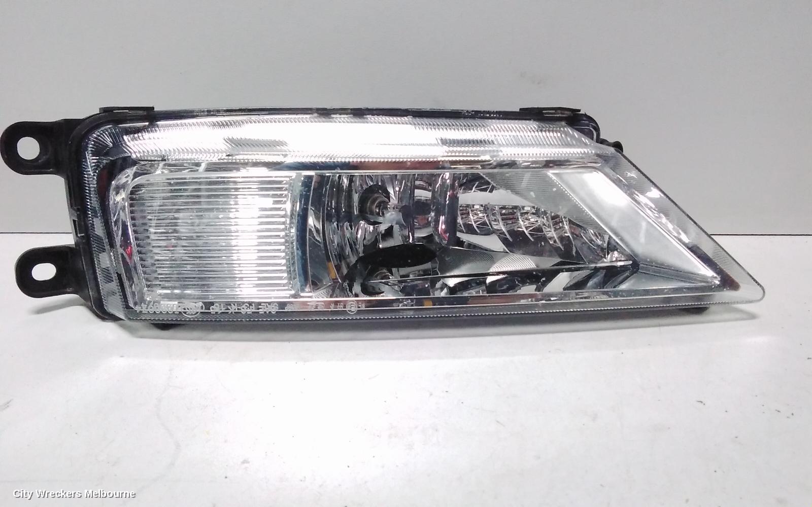 VOLKSWAGEN TIGUAN LEFT INDICATOR/FOG/SIDE, BUMPER FOGLAMP, 5NA, 06/2016 ONWARDS - Image 2