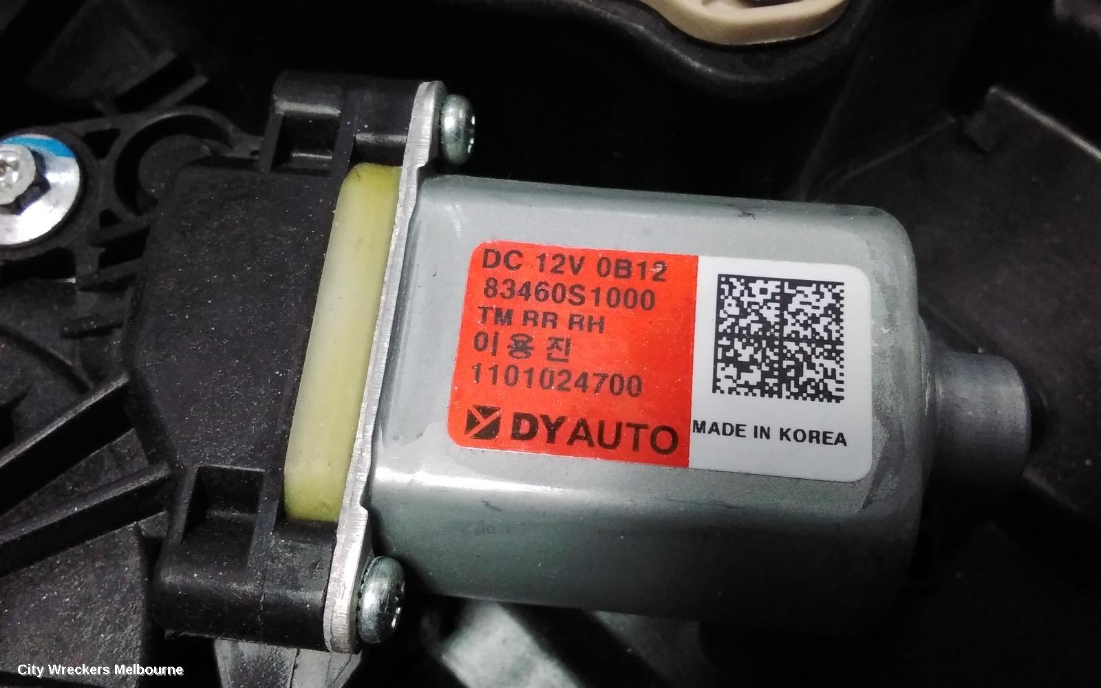 HYUNDAI SANTA FE RIGHT REAR WND REG/MOTOR, TM, DOOR REG & MOTOR ASSY, 03/2018 ONWARDS - Image 3