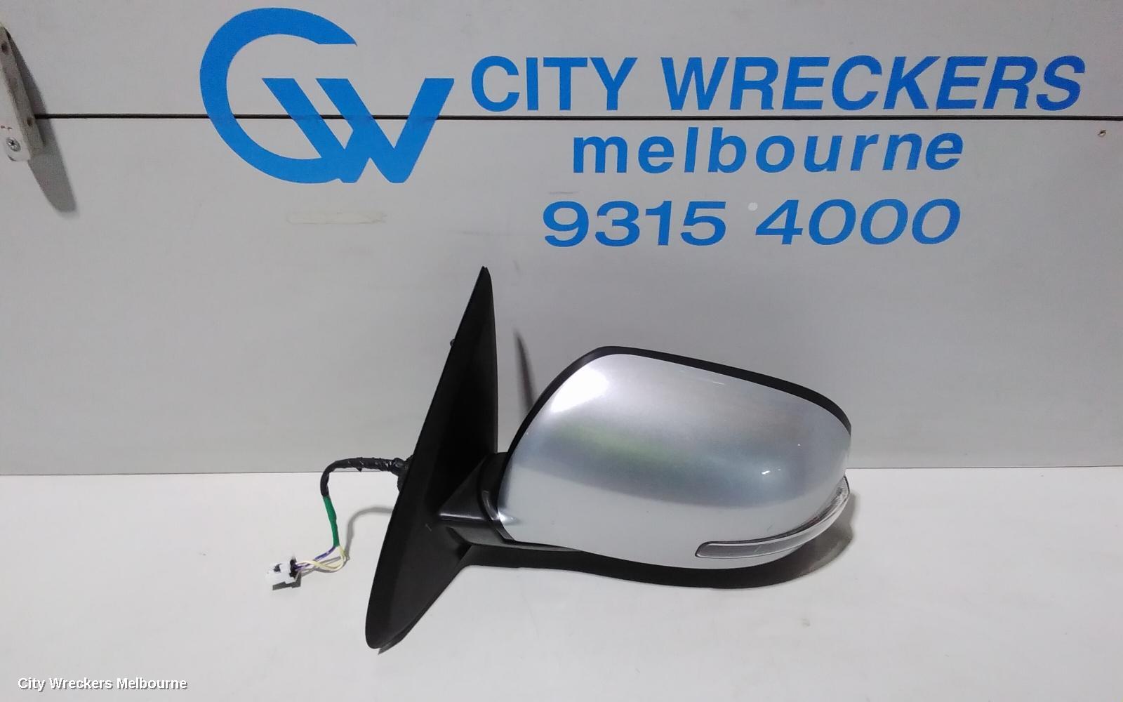 MITSUBISHI OUTLANDER LEFT DOOR MIRROR, ZK-ZL, W/ FLASHER, MANUAL FOLD, NON CAMERA TYPE, 07/2015 ONWARDS - Image 3