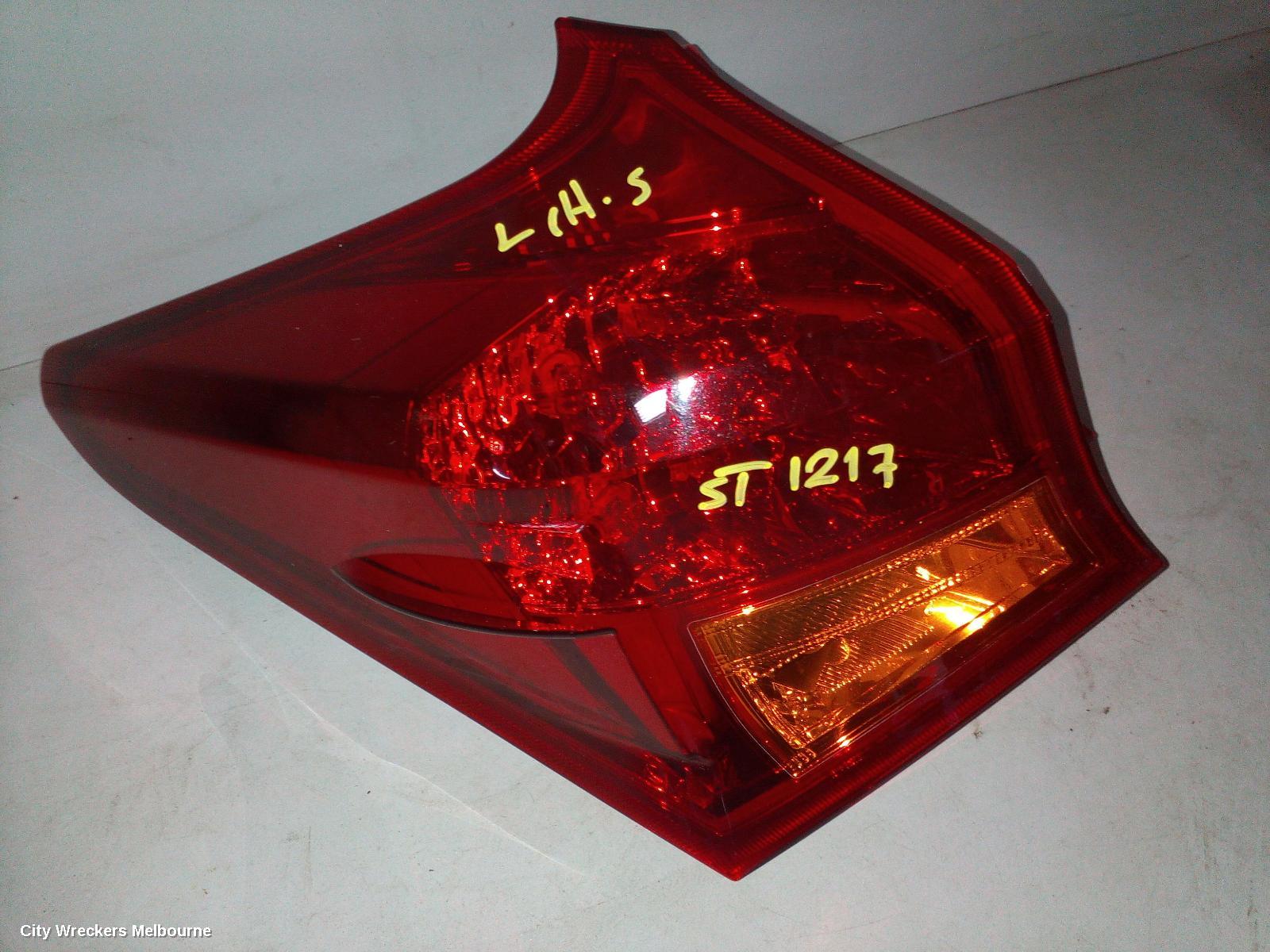 TOYOTA COROLLA LEFT TAILLIGHT, ZRE182R, HATCH, 10/2012 - 03/2015 - Image 1