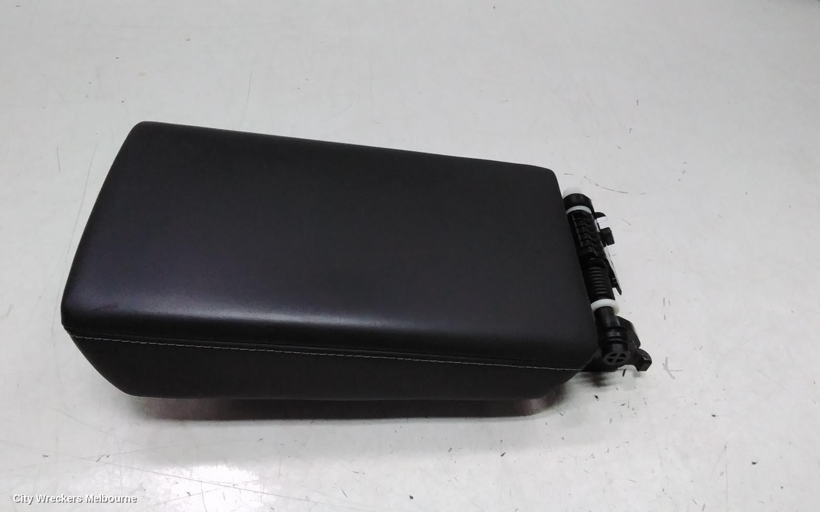 TESLA MODEL 3 CONSOLE, 1ST GEN, 06/2019 ONWARDS - Image 2