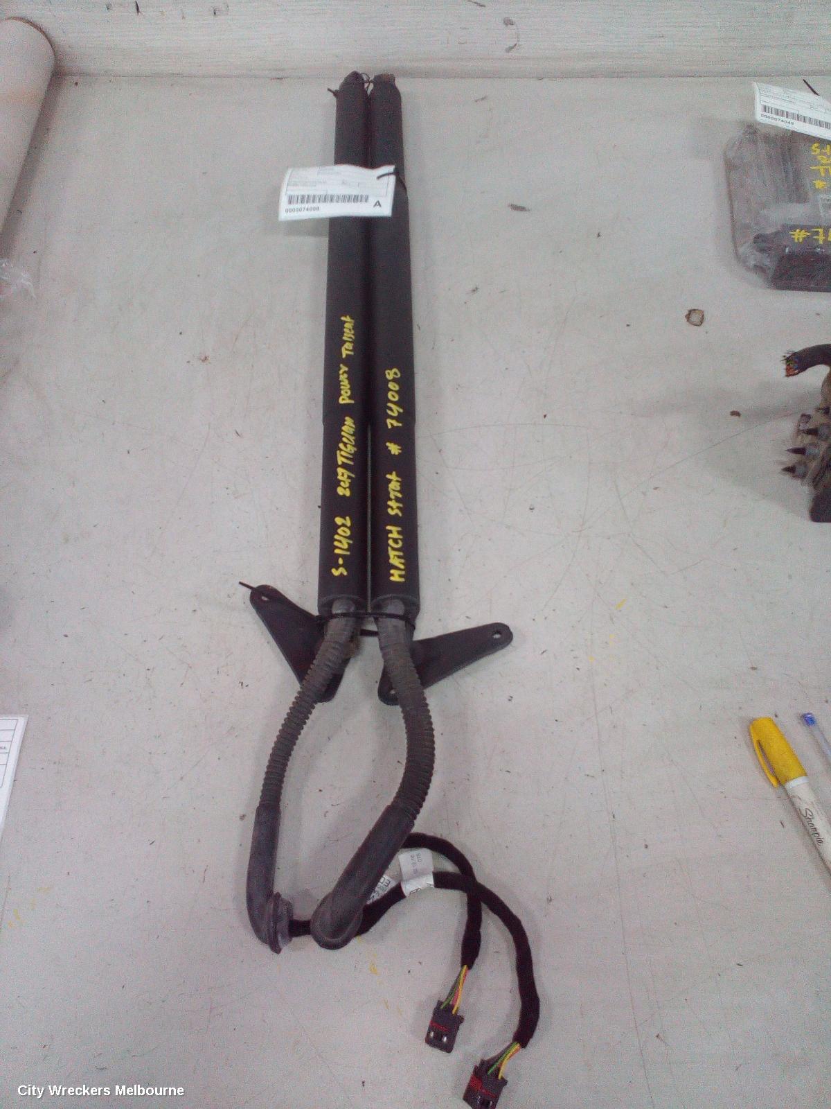VOLKSWAGEN TIGUAN HATCH STRUT, TAILGATE STRUT (PAIR), POWER LIFT TYPE, 5NA, 06/2016 ONWARDS - Image 2