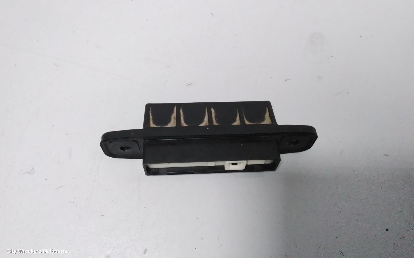 TOYOTA ESTIMA TAILGATE HANDLE, XR50, 05-19 - Image 3