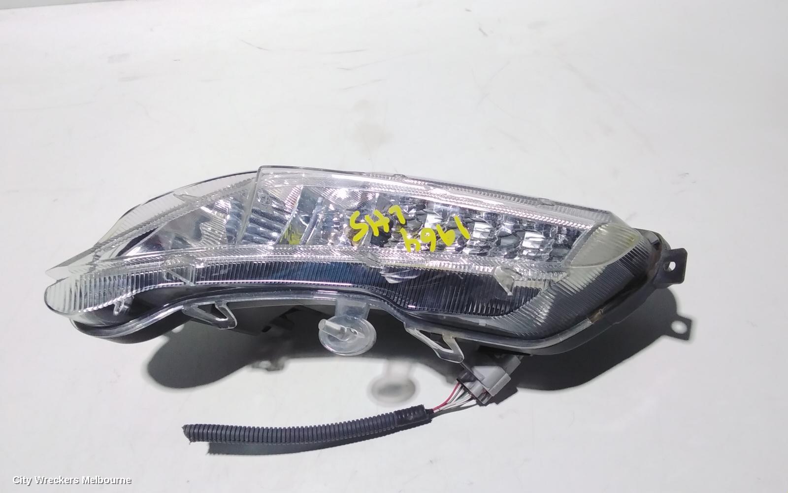 TOYOTA CAMRY LEFT INDICATOR/FOG/SIDE, BUMPER FLASHER, ASV50/AVV50, 05/2015 - 10/2017 - Image 2