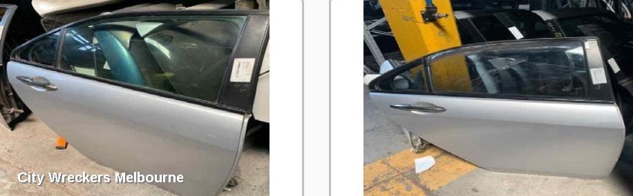 HONDA ACCORD RIGHT REAR DOOR, 7TH GEN, CL/EURO (VIN JHMCL), SEDAN, 06/2003 - 03/2008 - Image 1