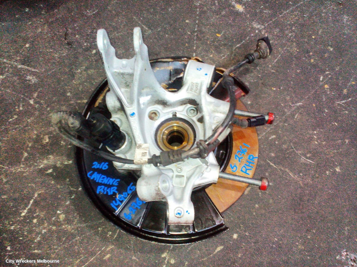 PORSCHE CAYENNE RIGHT REAR HUB ASSEMBLY, 92A, 11/2014 - 04/2018 - Image 2