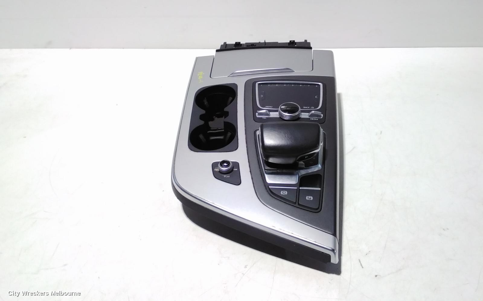 AUDI Q7 RADIO/CD/DVD/SAT/TV, MMI CONTROLS, 4M, 09/2015 - 03/2020 - Image 1