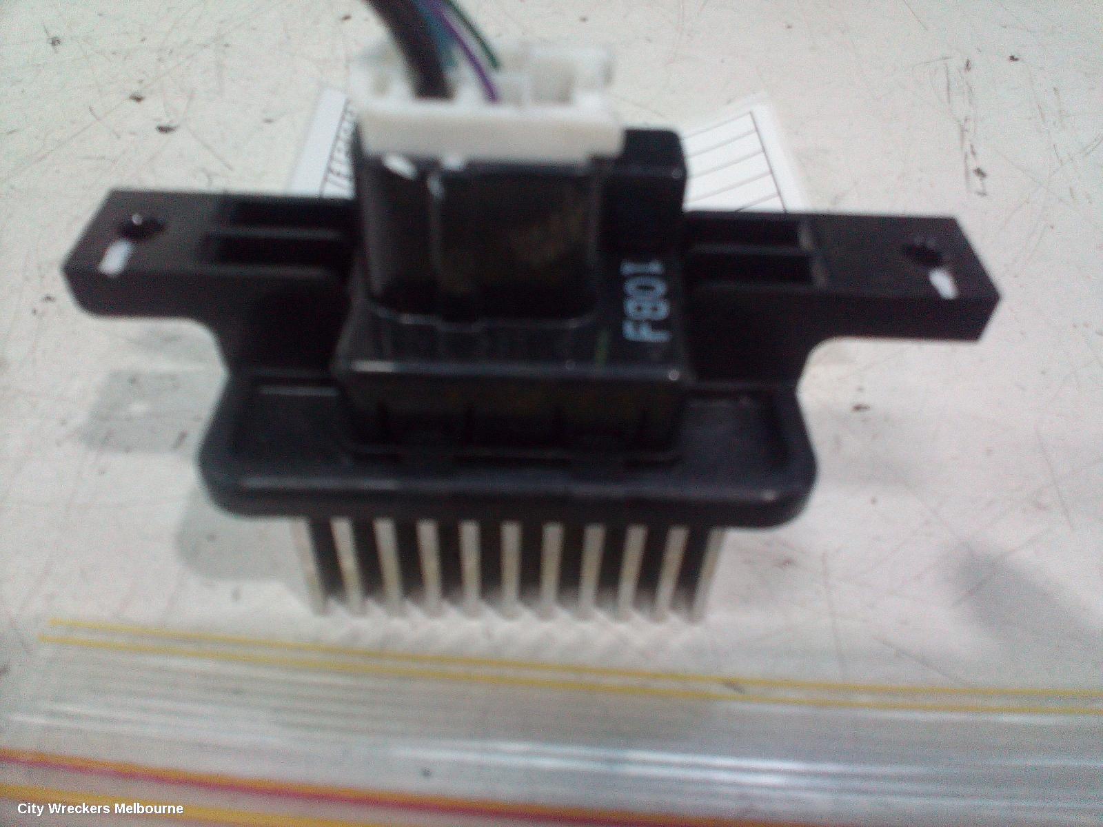 HONDA CIVIC FAN SPEED RESISTOR, 10TH GEN, 05/2016 - 08/2021 - Image 2