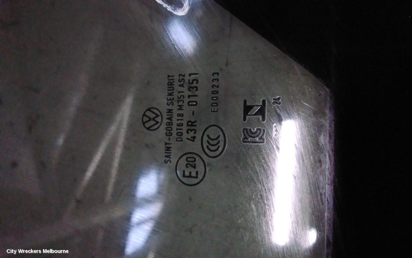 VOLKSWAGEN GOLF LEFT REAR 1/4 DOOR GLASS, GEN 8, 09/2020 ONWARDS - Image 1