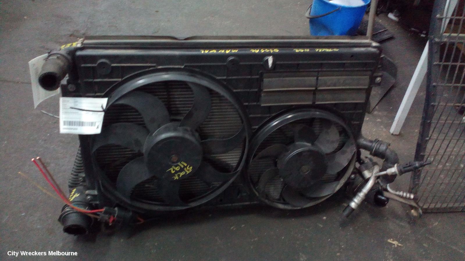 VOLKSWAGEN EOS RADIATOR, 2.0, BWA, PETROL TURBO, 02/2007 - 04/2010 - Image 3