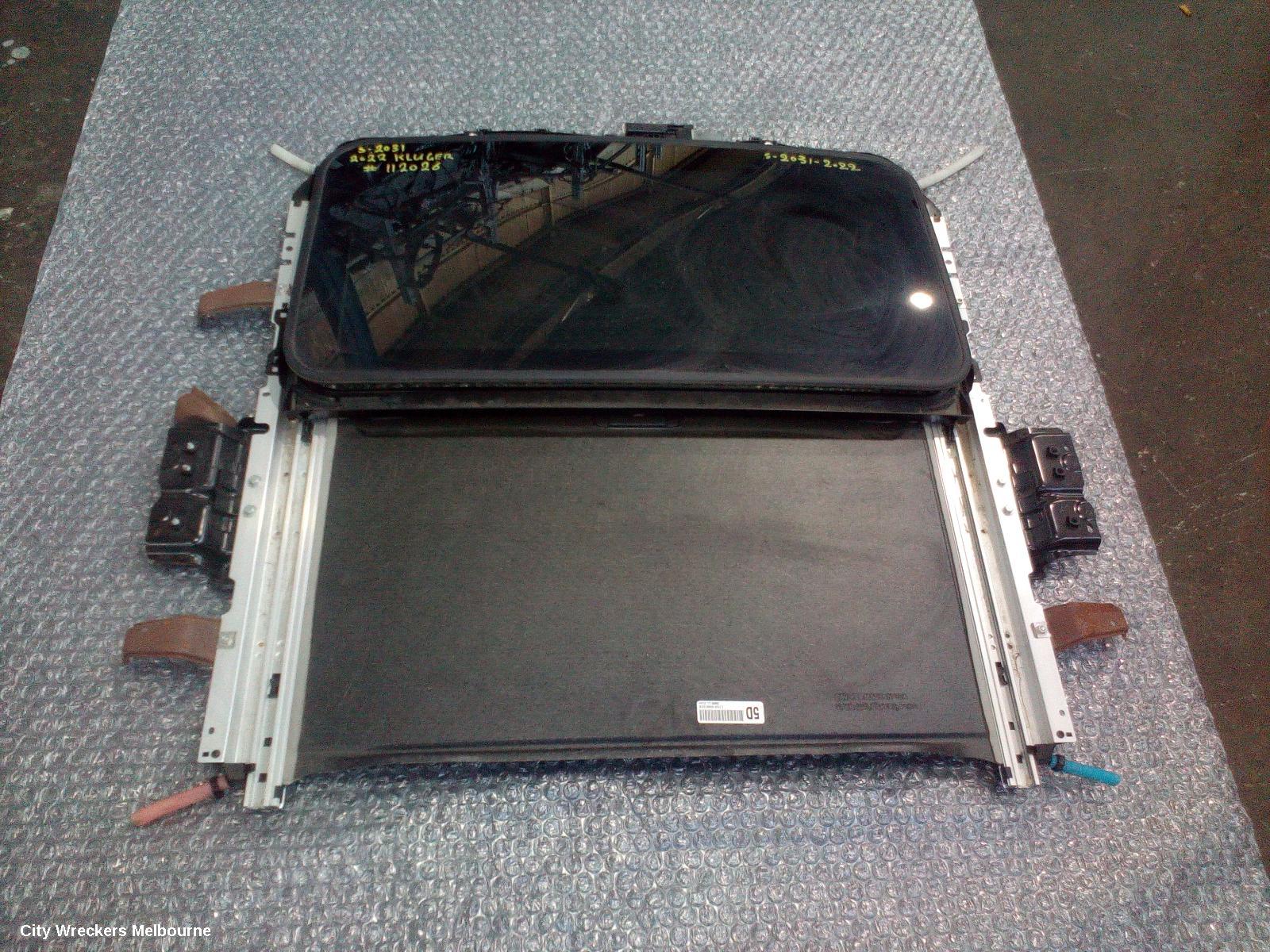 TOYOTA KLUGER ROOF GLASS/SUNROOF/T, XU70 SERIES, 03/2021 ONWARDS - Image 1