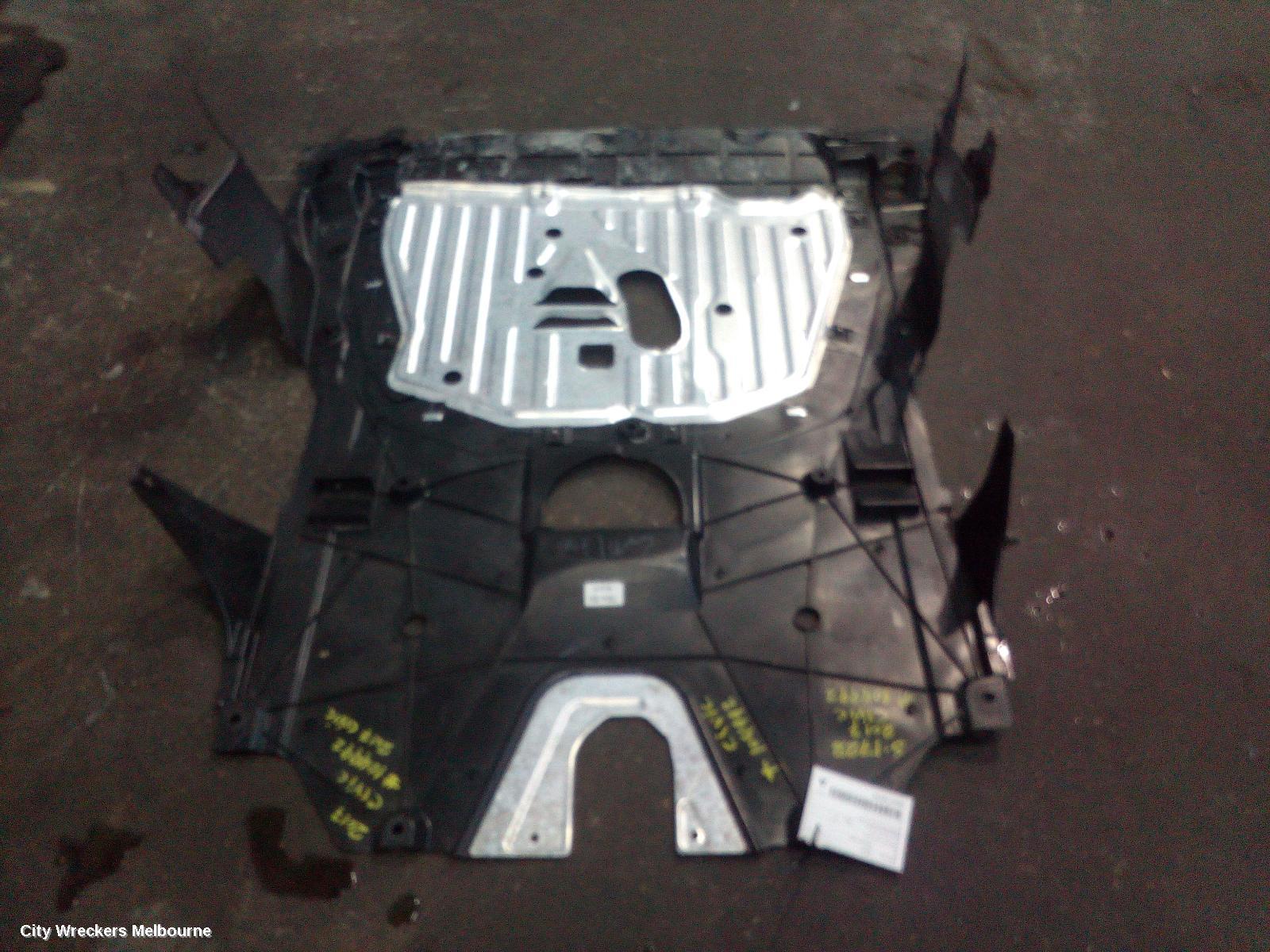 HONDA CIVIC ENGINE COVER, 10TH GEN, 05/2016 - 08/2021 - Image 3