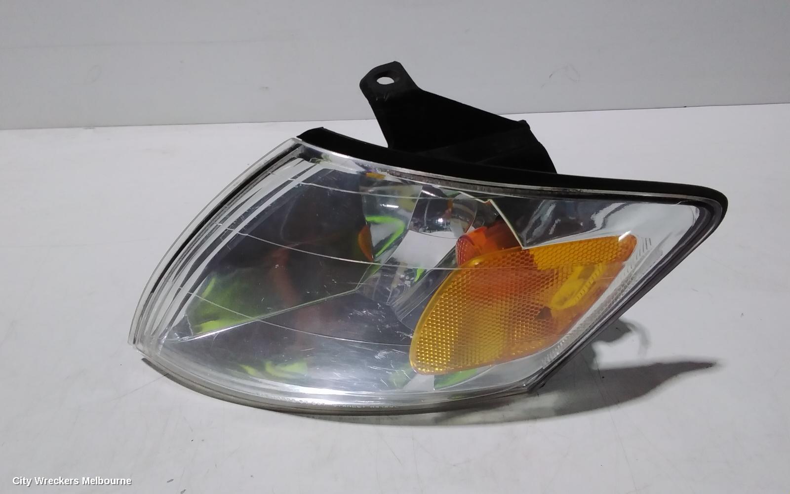 MAZDA MPV LEFT INDICATOR/FOG/SIDE, CORNER LAMP, LW, 08/1999 - 05/2002 - Image 2