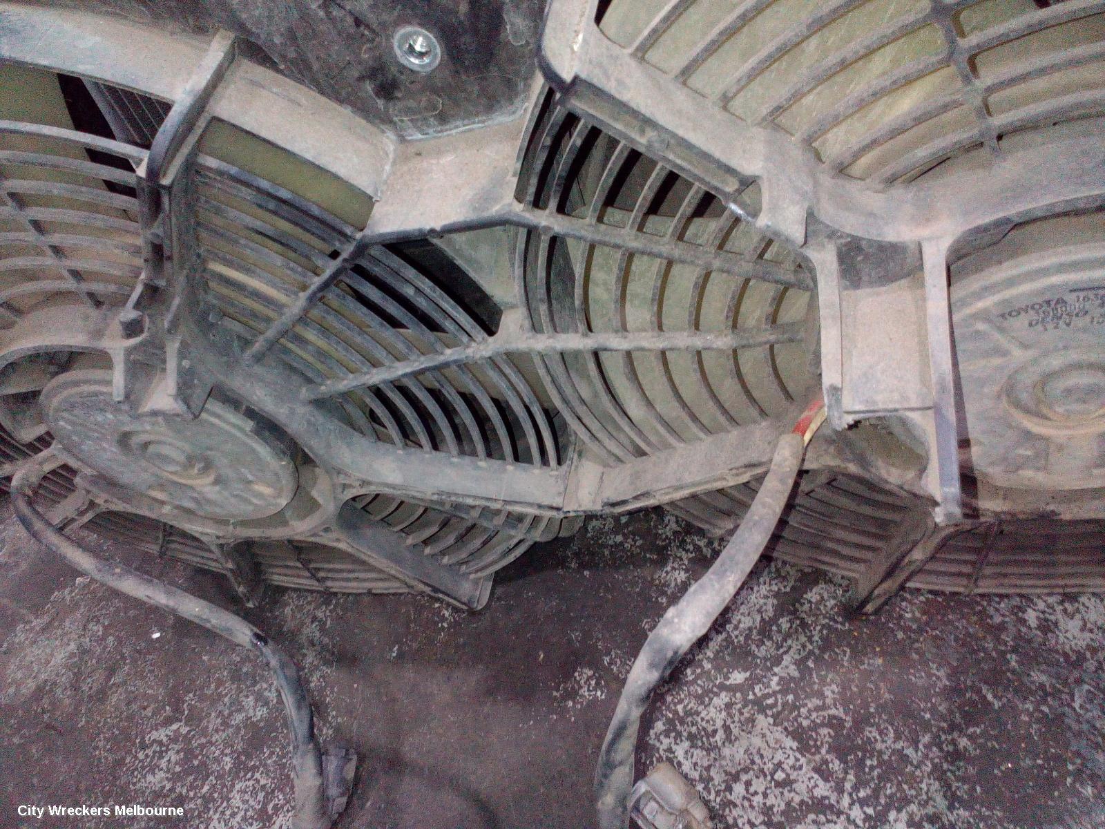 TOYOTA HIACE FAN SHROUD, TRH/KDH 03/2005 - 04/2019 - Image 3