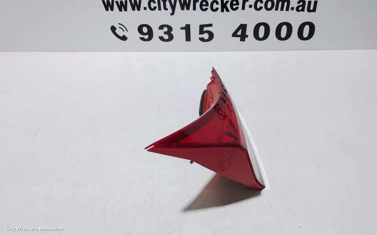 TOYOTA COROLLA REAR GARNISH, TAILGATE LAMP (LH SIDE), ZRE182R, HATCH, 10/2012 - 03/2015 - Image 3