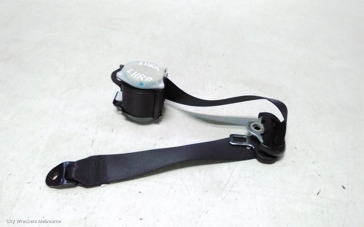 MITSUBISHI PAJERO SEATBELT/STALK, LH REAR, 3RD ROW, SEAT BELT ONLY, PAJERO SPORT, QE-QG, 10/2015 ONWARDS - Image 1