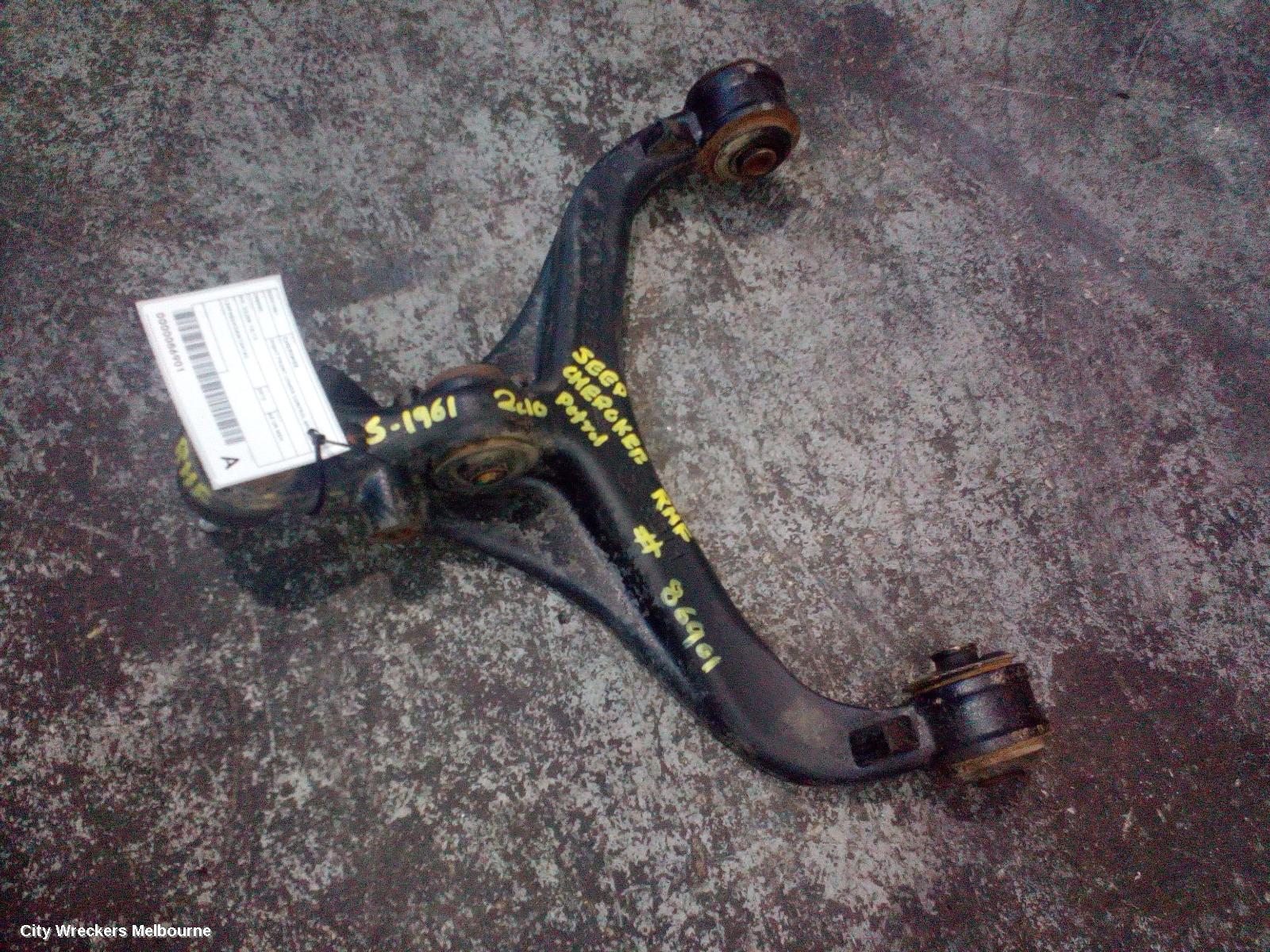 JEEP CHEROKEE RIGHT FRONT LOWER CONTROL ARM, KK, 02/2008 - 10/2012 - Image 2