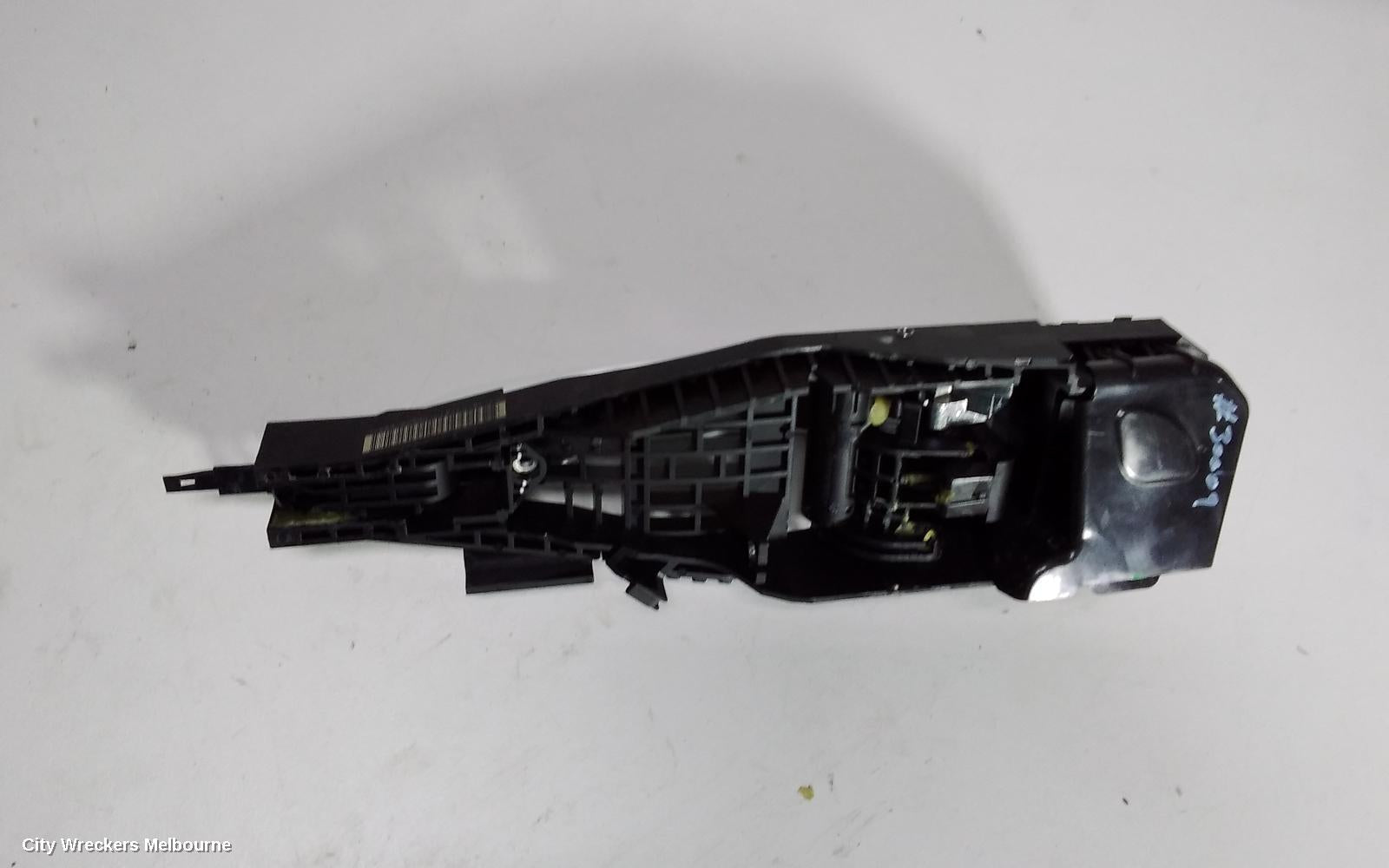 JEEP CHEROKEE DOOR HANDLE, KL, 06/2014 - 11/2022 - Image 3