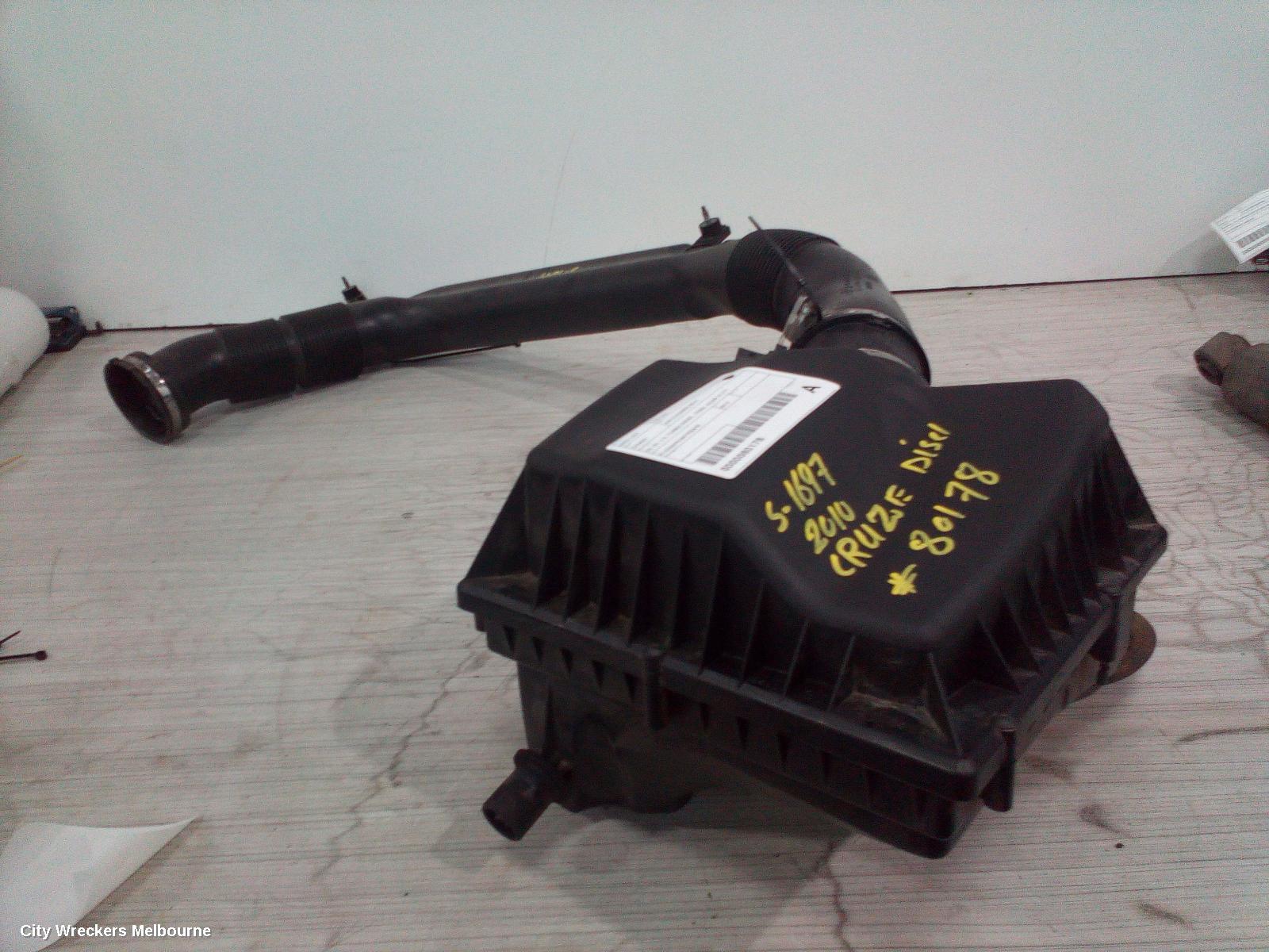 HOLDEN CRUZE AIR CLEANER/BOX, JG-JH, 2.0, TURBO DIESEL, Z20SI, 03/2009 - 01/2017 - Image 2