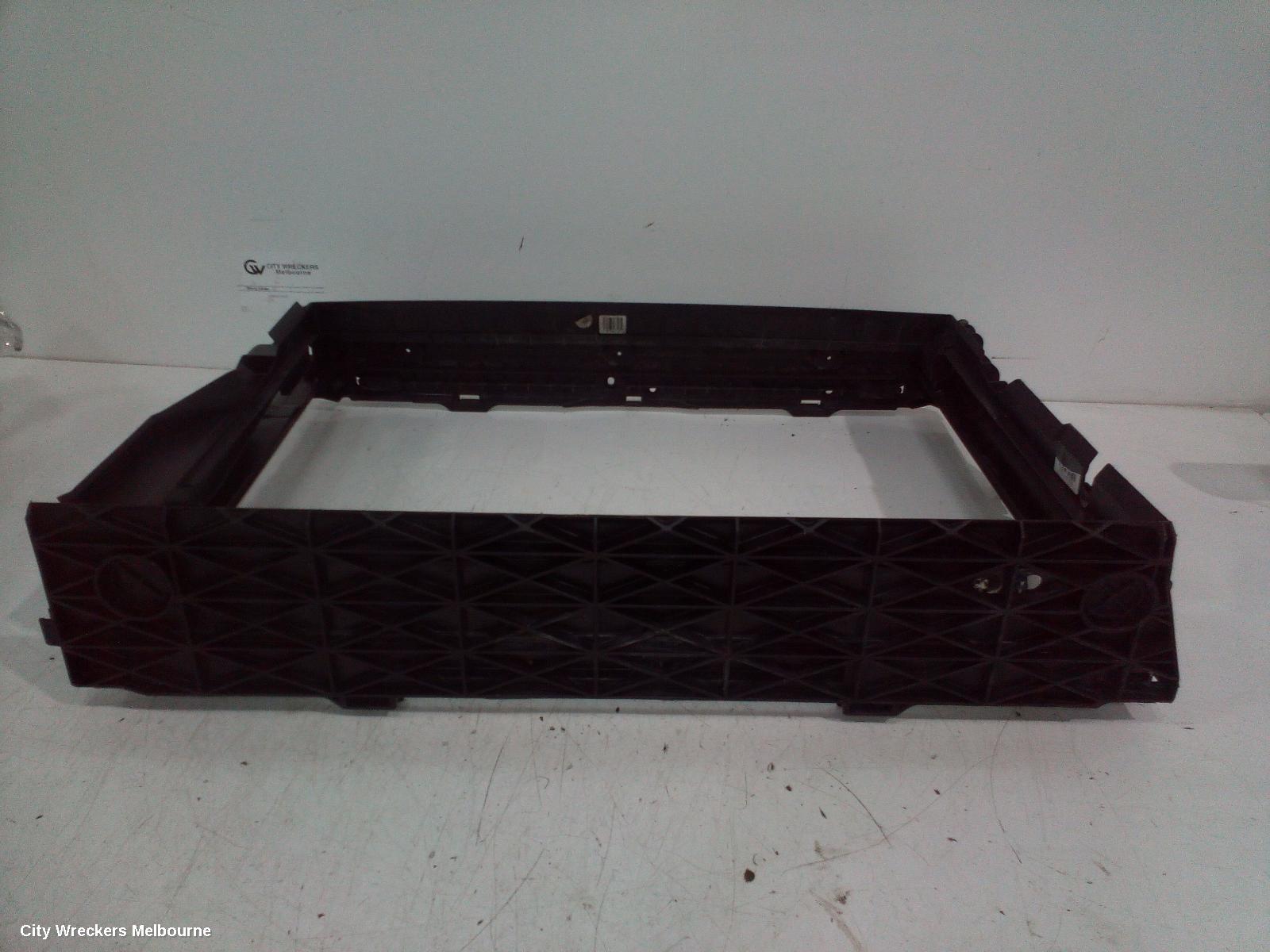 BMW 5 SERIES RADIATOR SUPPORT, E60, 10/2003 - 04/2010 - Image 3