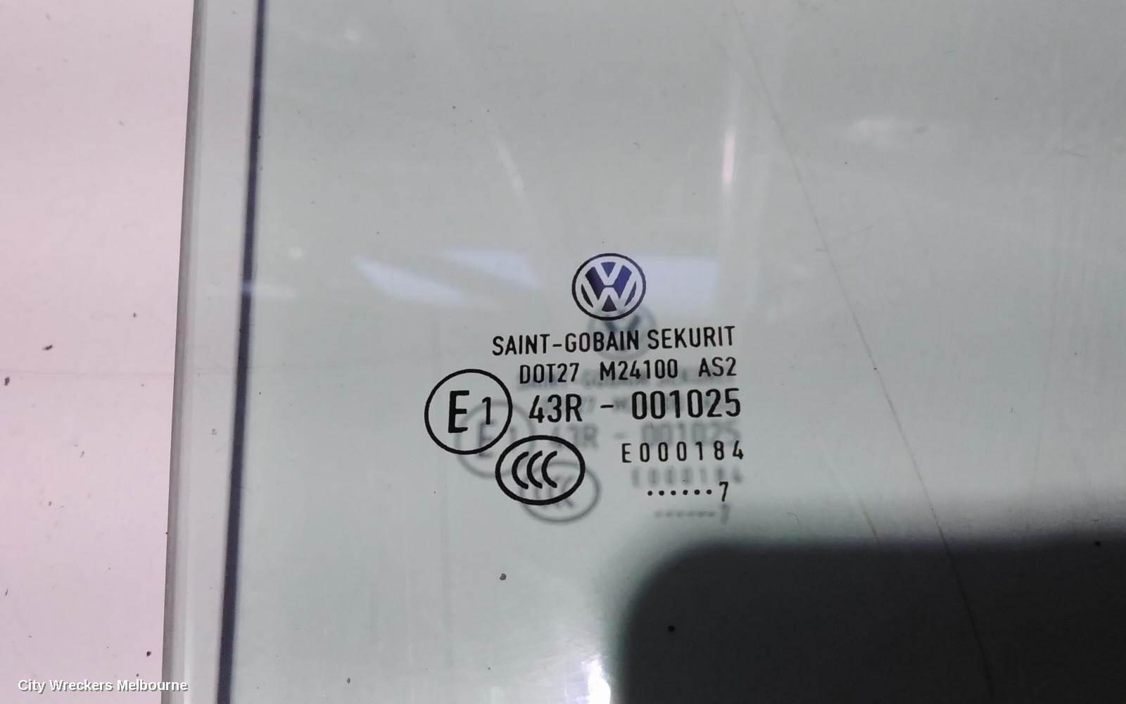 VOLKSWAGEN CADDY RIGHT FRONT DOOR WINDOW, 2KN, 12/2015 - 02/2021 - Image 2