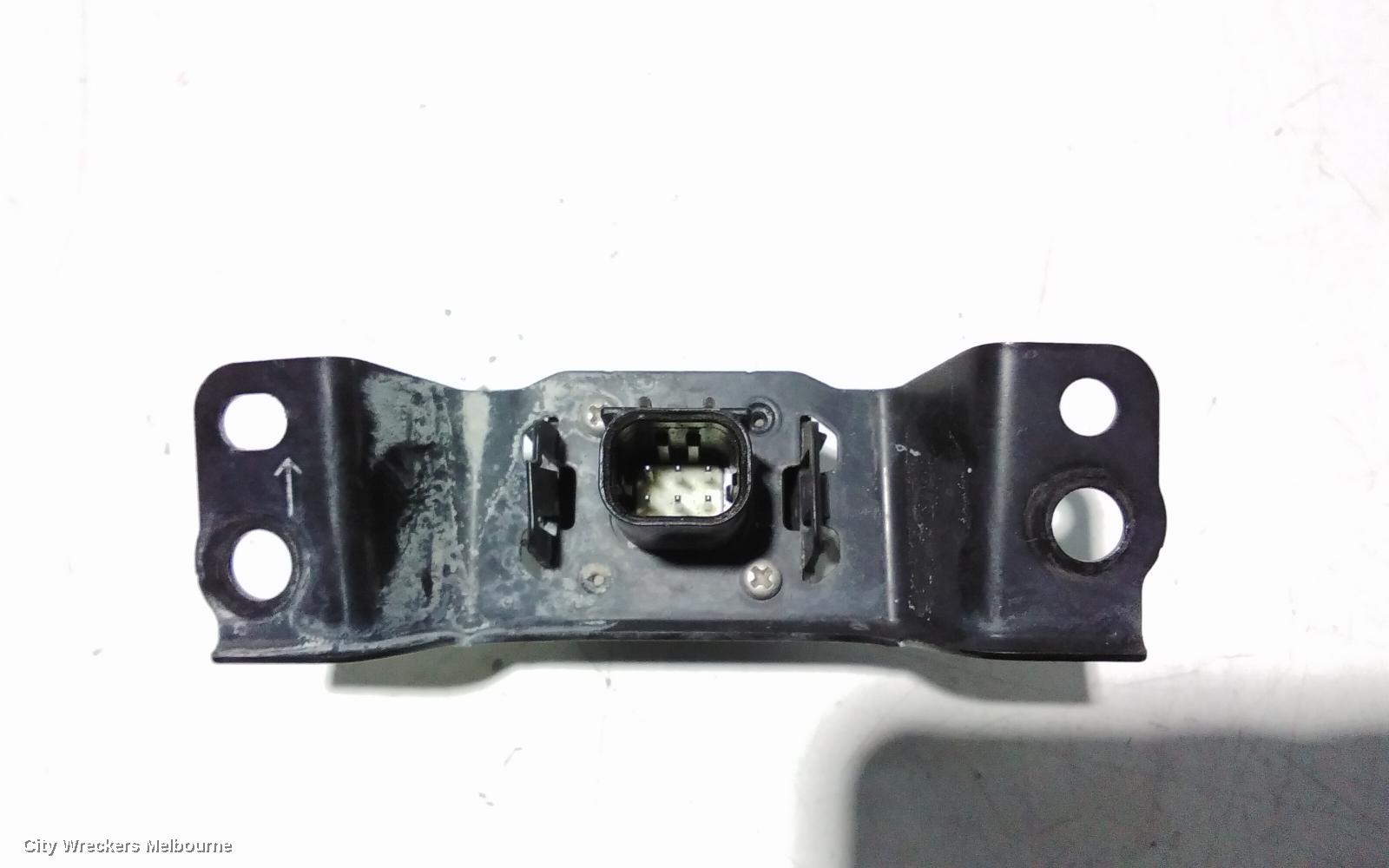 TOYOTA KLUGER REVERSE CAMERA, XU50 SERIES, 03/2014 - 02/2021 - Image 2