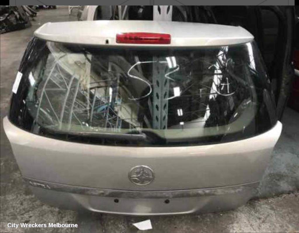 HOLDEN ASTRA BOOTLID/TAILGATE, TAILGATE, AH, 5DR HATCH, NON SPOILER TYPE, 10/2004 - 08/2009 - Image 1
