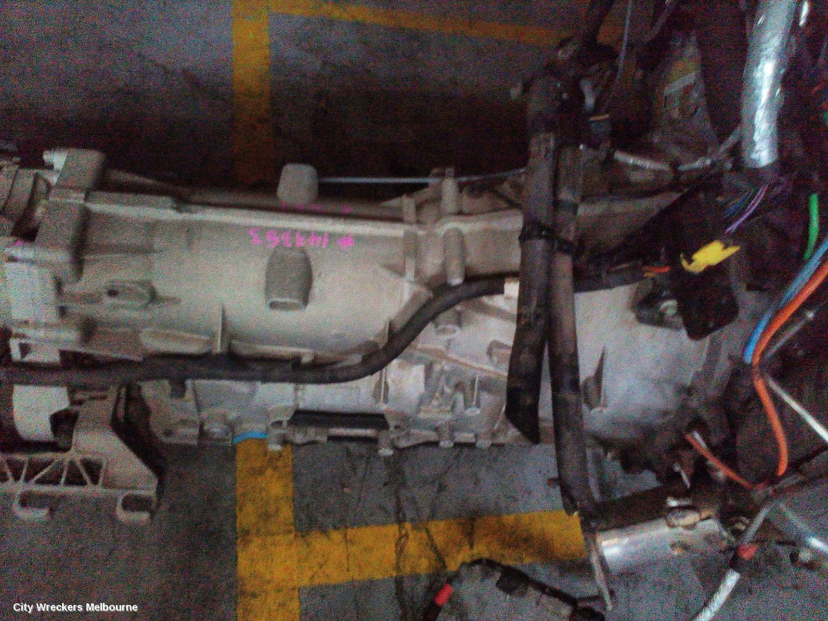 JAGUAR F PACE TRANS/GEARBOX, AUTO, AWD, DIESEL, 2.0, TURBO, NO TRANSFER CASE, X761, 02/2016 - 10/2020 - Image 1