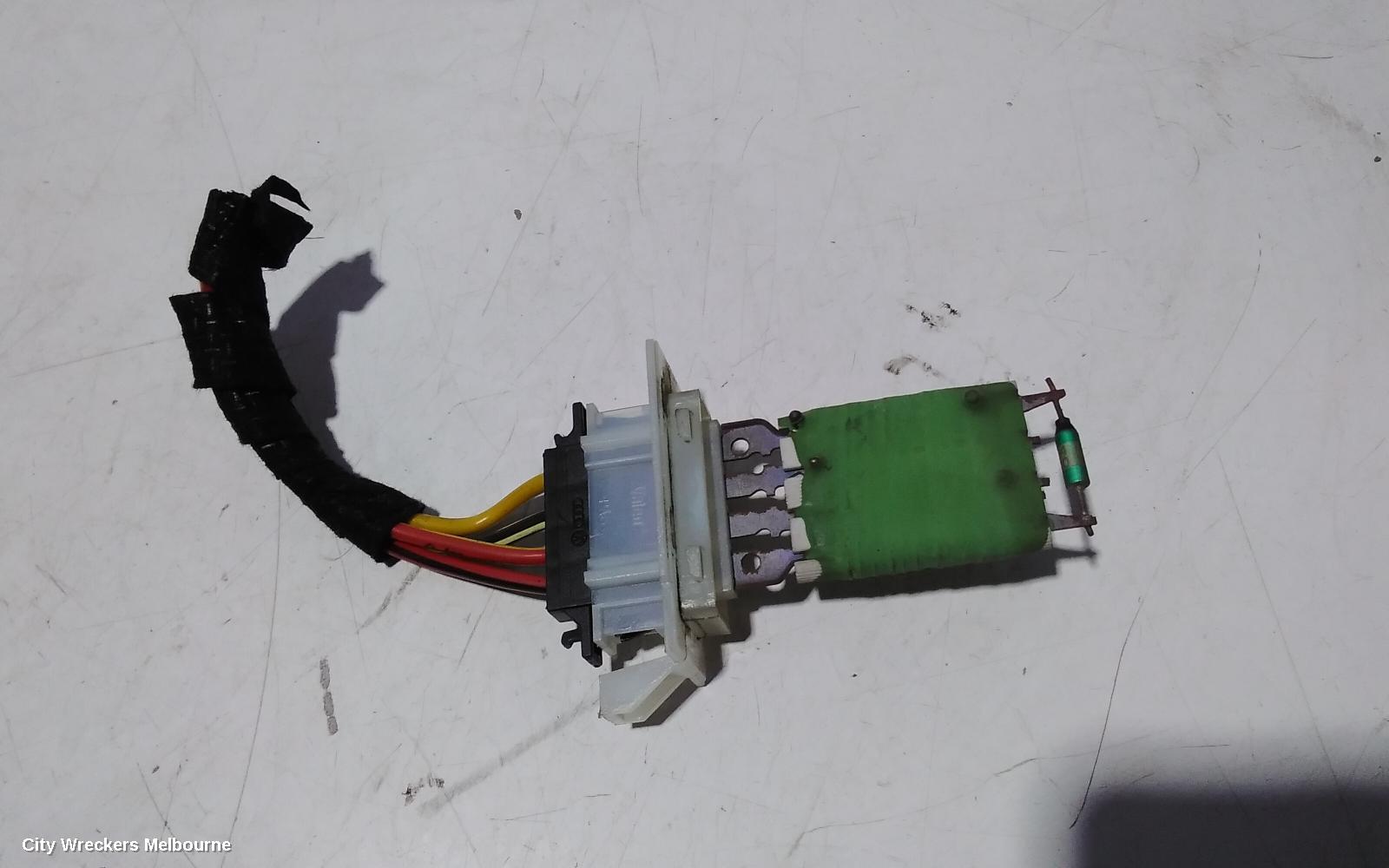 VOLKSWAGEN CADDY FAN SPEED RESISTOR, 2K, P/N 1K0959263A, 12/2004 - 06/2015 - Image 2