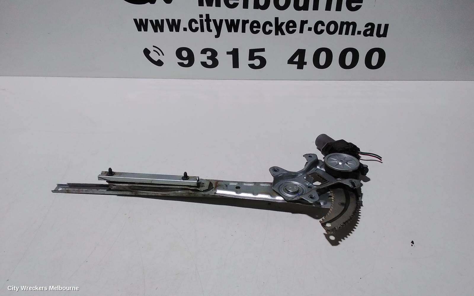 MITSUBISHI TRITON LEFT FRONT WINDOW REG/MOTOR, MQ-MR, 03/2015 - 10/2023 - Image 2