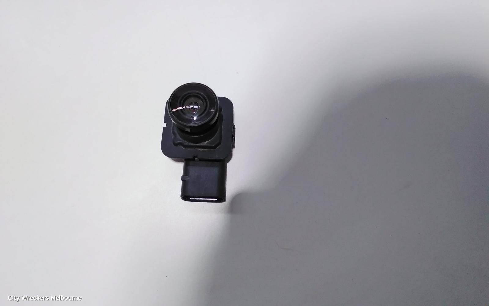 FORD ESCAPE REVERSE CAMERA, ZG, REVERSE CAMERA (TAILGATE MOUNTED), 09/2016 - 05/2020 - Image 1