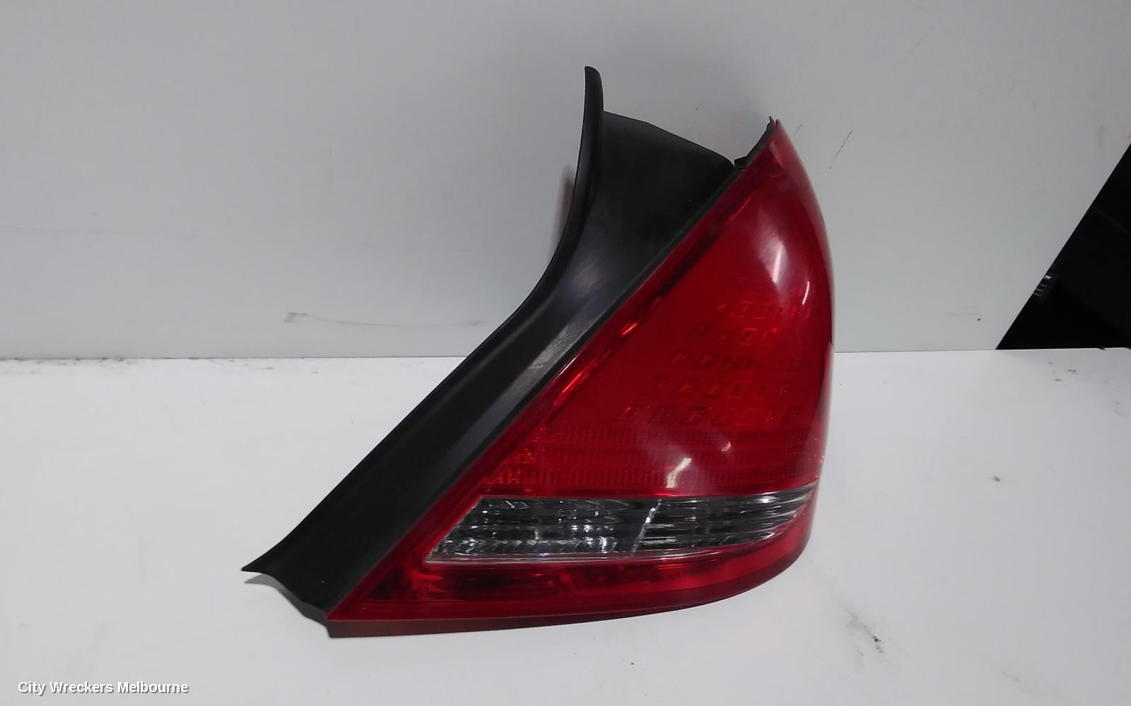 NISSAN MAXIMA RIGHT TAILLIGHT, J31, LENS# 4969, 02/2002 - 12/2005 - Image 3