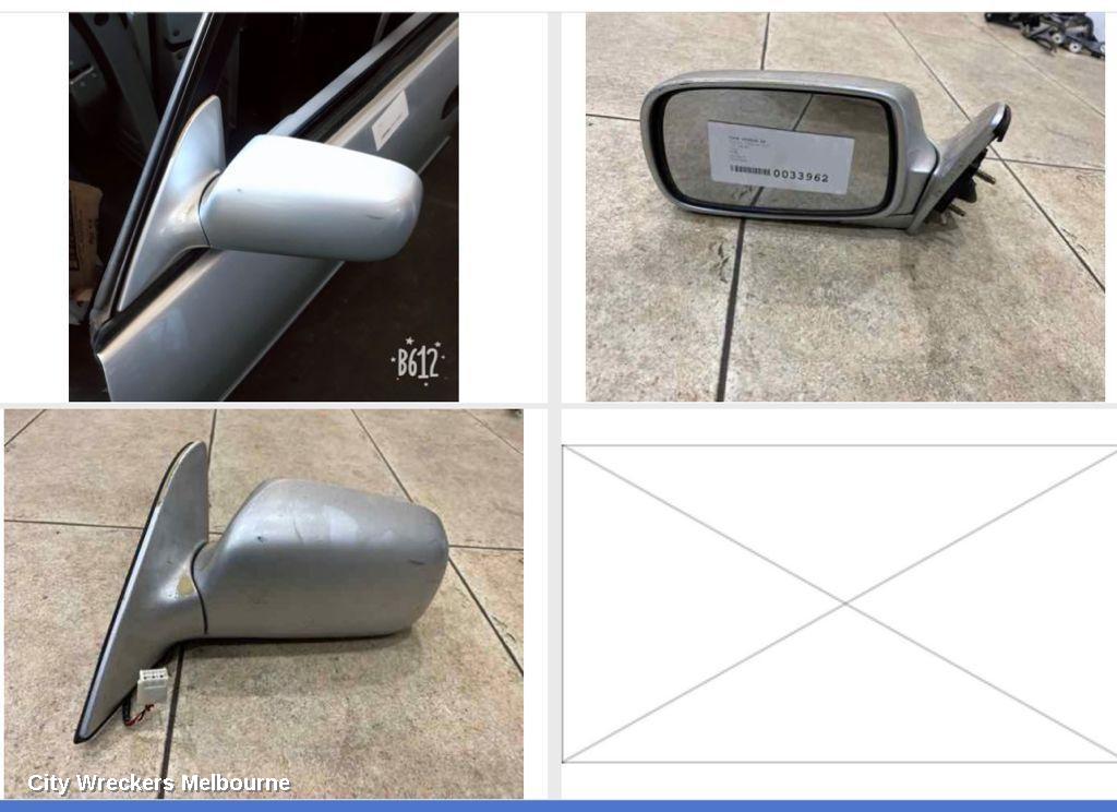 TOYOTA COROLLA LEFT DOOR MIRROR, ZZE122 (JAPAN-VIN JTD), POWER, 12/2001 - 04/2004 - Image 1