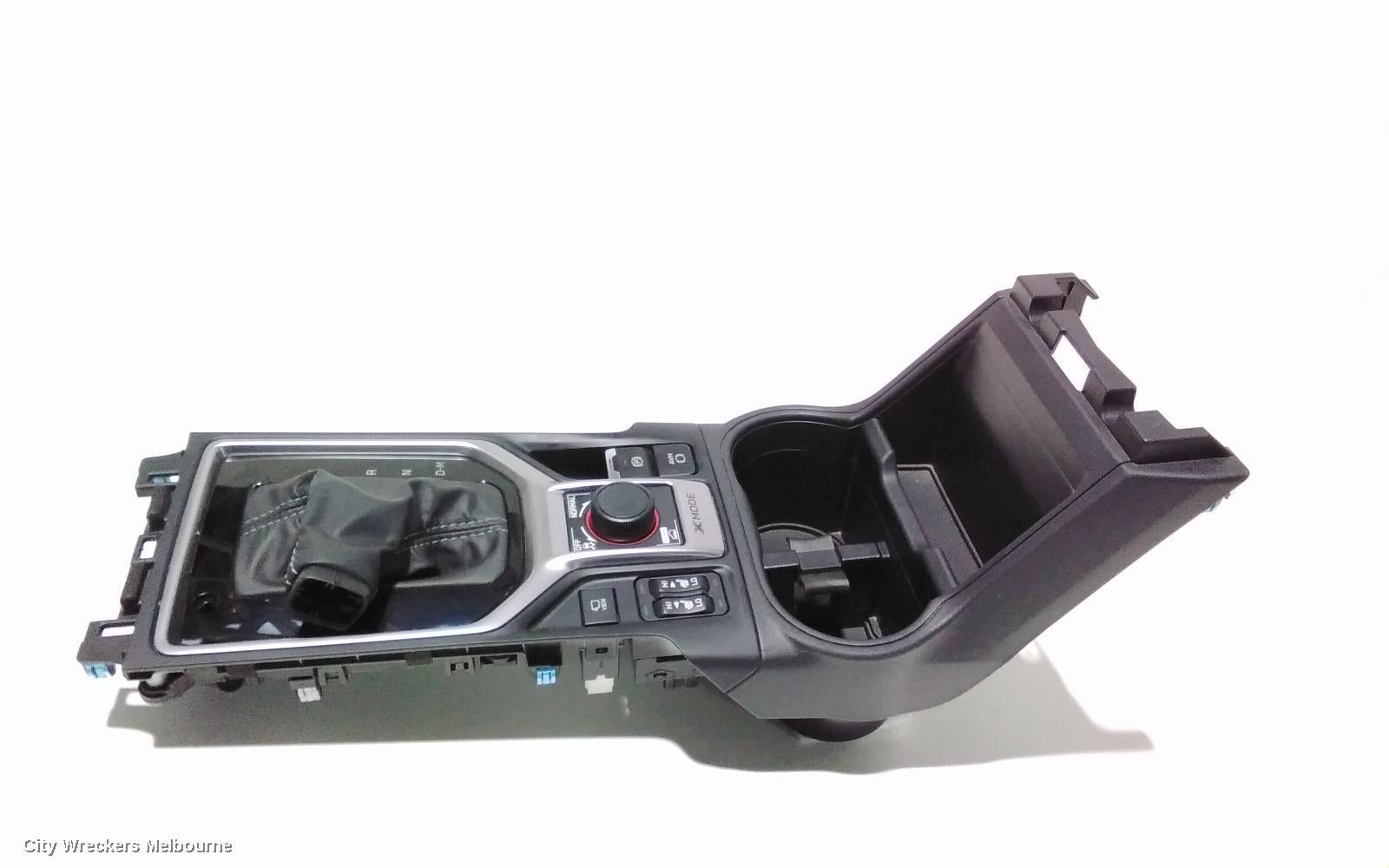 SUBARU FORESTER GEAR STICK/SHIFTER, SK, 08/2018 - 11/2024 - Image 1