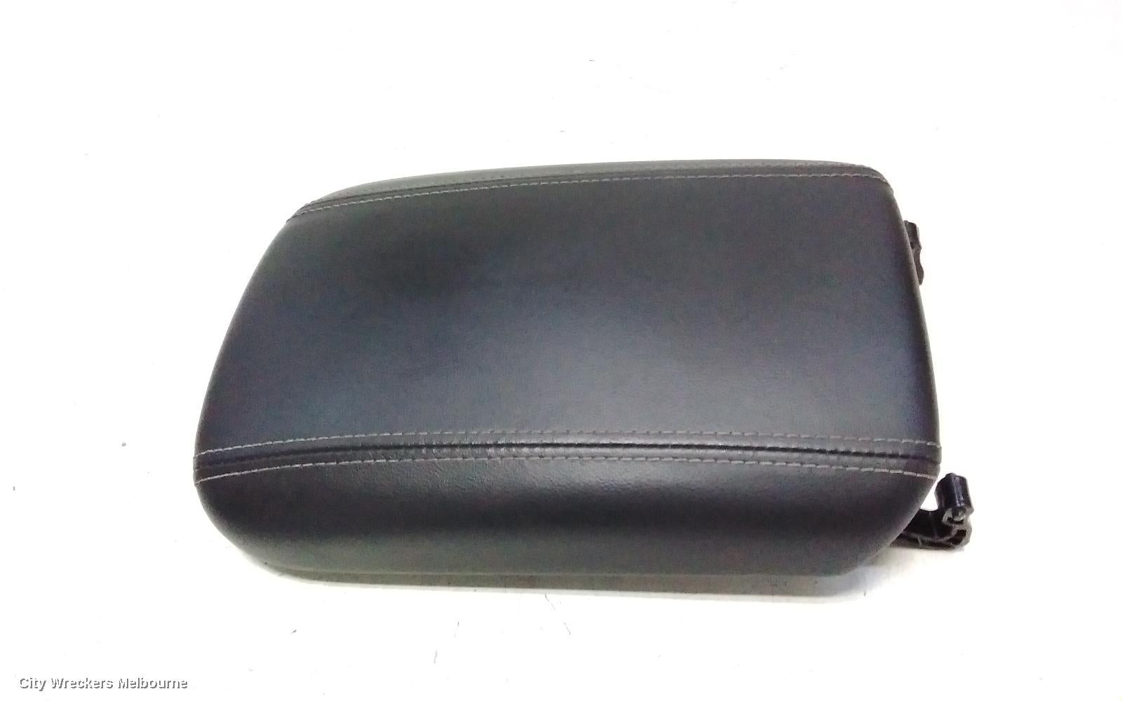 HOLDEN COMMODORE CONSOLE, COSOLE LID ONLY, LEATHER, VF, 05/2013 - 12/2017 - Image 3