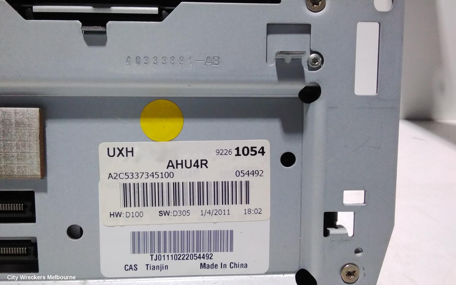 HOLDEN COMMODORE RADIO/CD/DVD/SAT/TV, DISPLAY/CONTROL PANEL ONLY, SINGLE DISC CD PLAYER, W/ SAT NAV, VE, HSV/CALAIS/SSV, 09/2009 - 04/2013 - Image 3