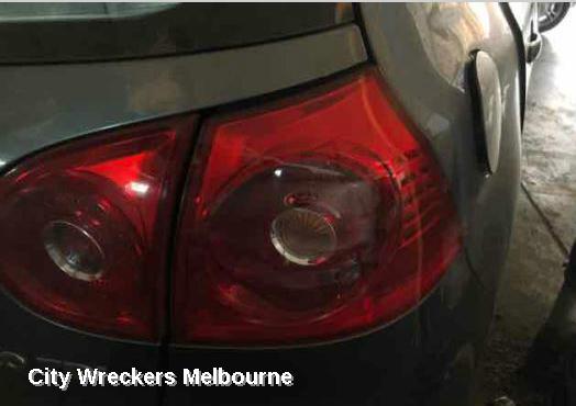 VOLKSWAGEN GOLF RIGHT TAILLIGHT, GEN 5, HATCH, TINTED TYPE, 08/2006 - 05/2010 - Image 1