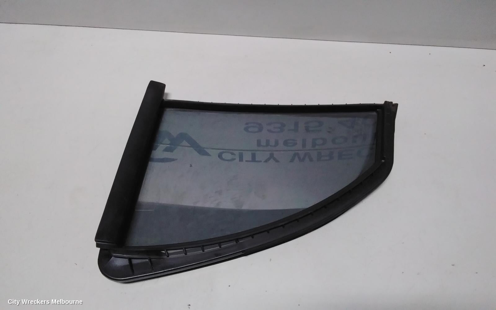 SUZUKI SWIFT RIGHT REAR 1/4 DOOR GLASS, FZ, 08/2010 - 03/2017 - Image 2