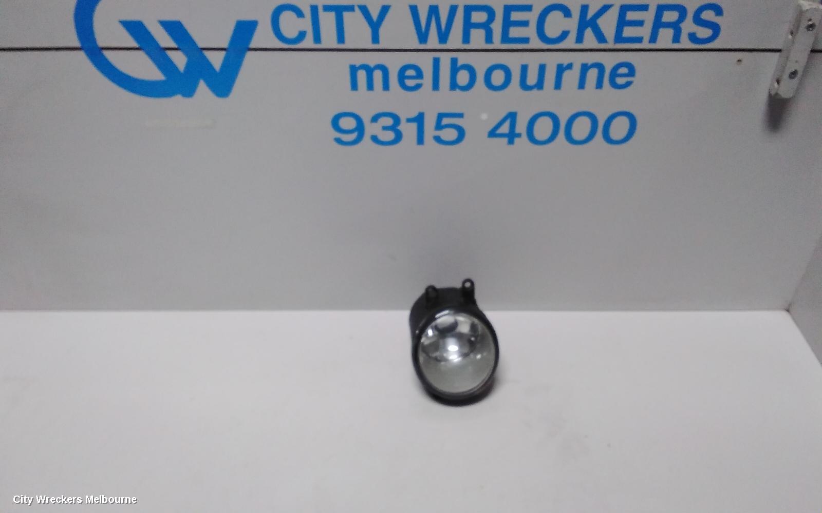 TOYOTA HILUX LEFT INDICATOR/FOG/SIDE, BUMPER FOGLAMP, 03/2005 - 09/2008 - Image 2
