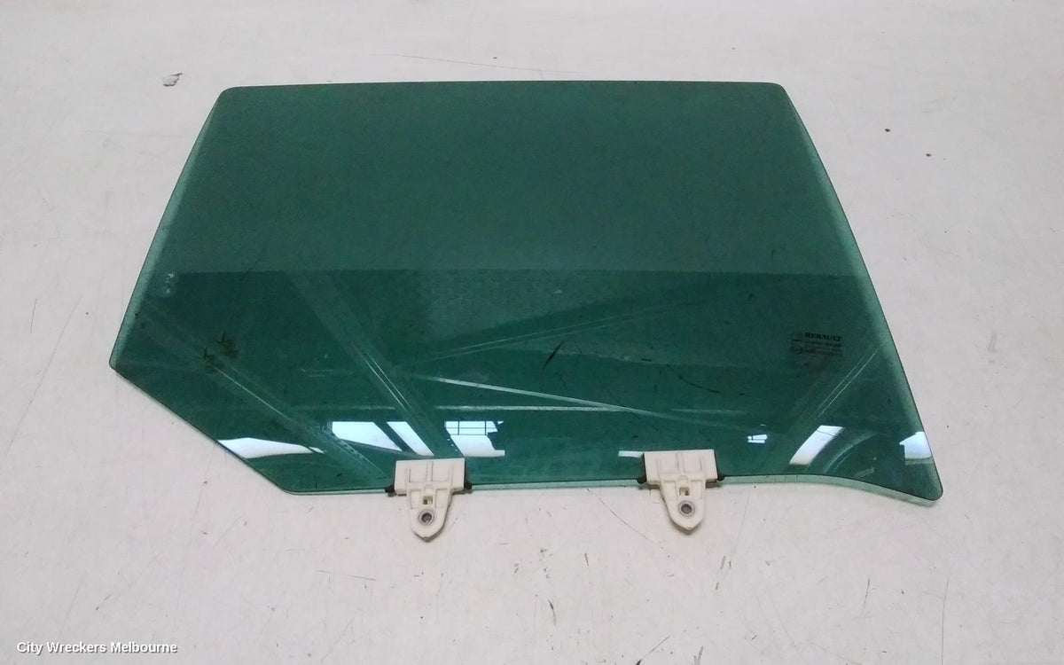 RENAULT MEGANE RIGHT REAR DOOR WINDOW, X32/B95, 5DR HATCH, 09/2010 - 05/2016 - Image 2